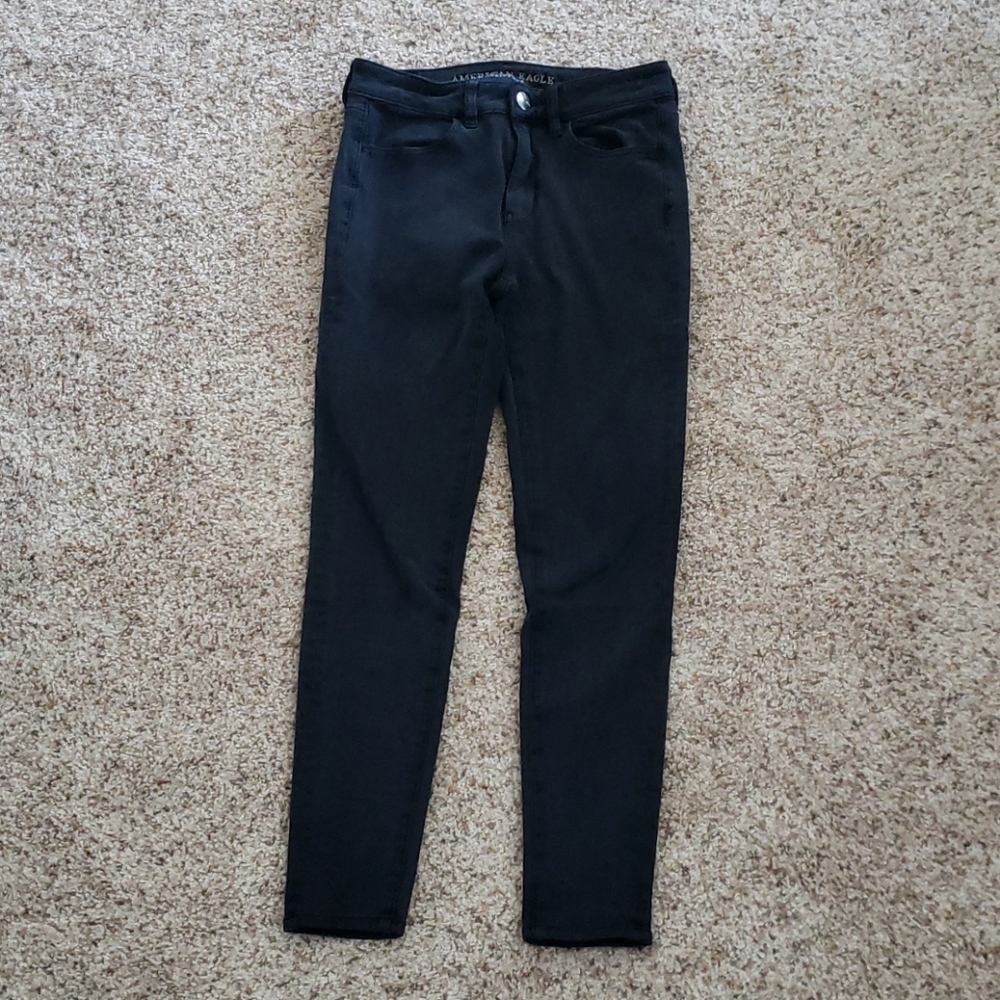 American eagle black jeans 2 short